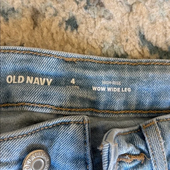 Old Navy jeans 3 pairs - Picture 2 of 5